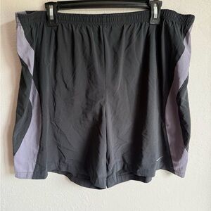 Men’s L Black/Gray Nike Dri-Fit Lightweight, Aquatic, Swim Trunks